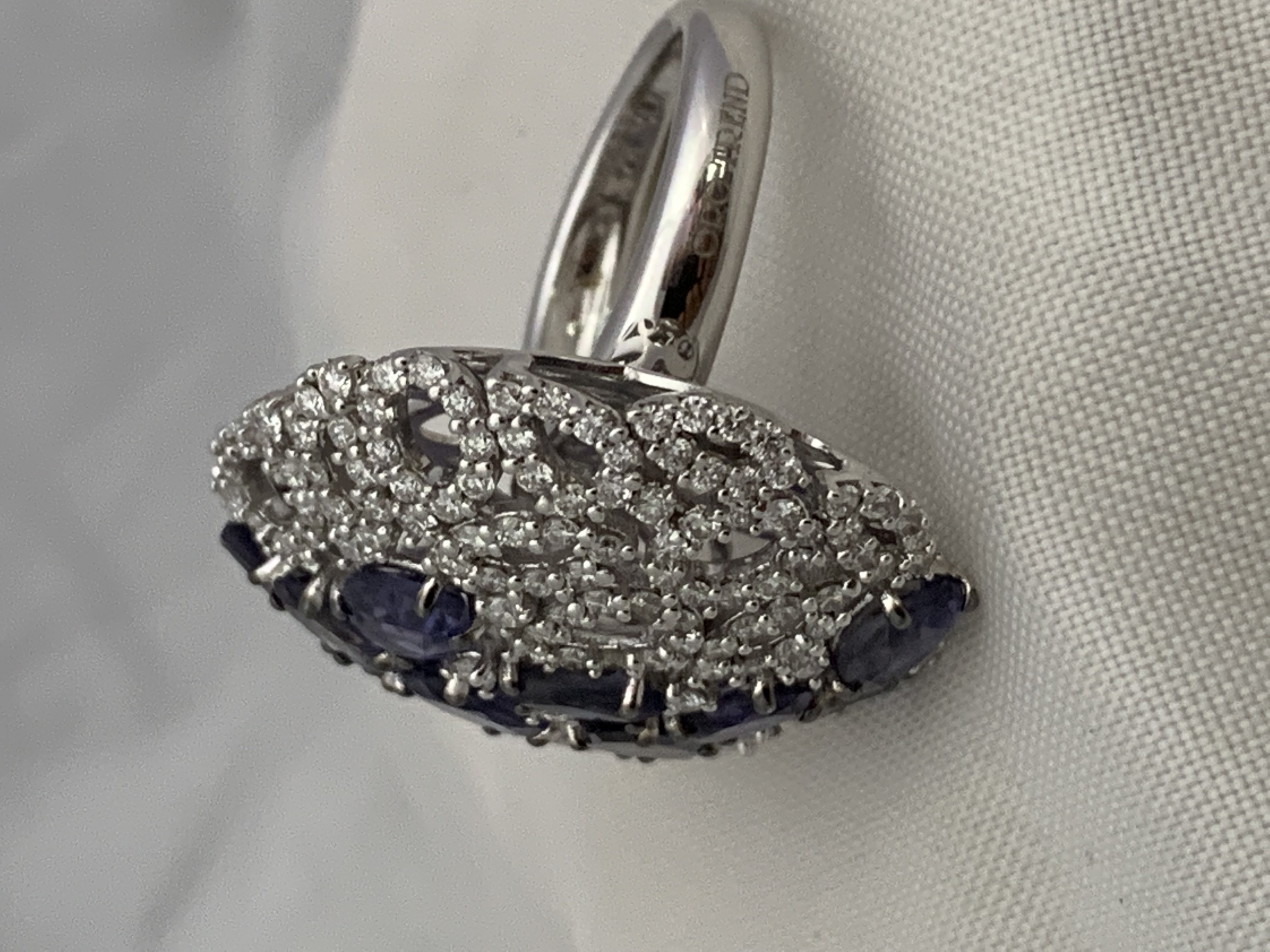 Öro Trend 18k. White Gold Diamond & Iolite Ring - Gawee Jewelers