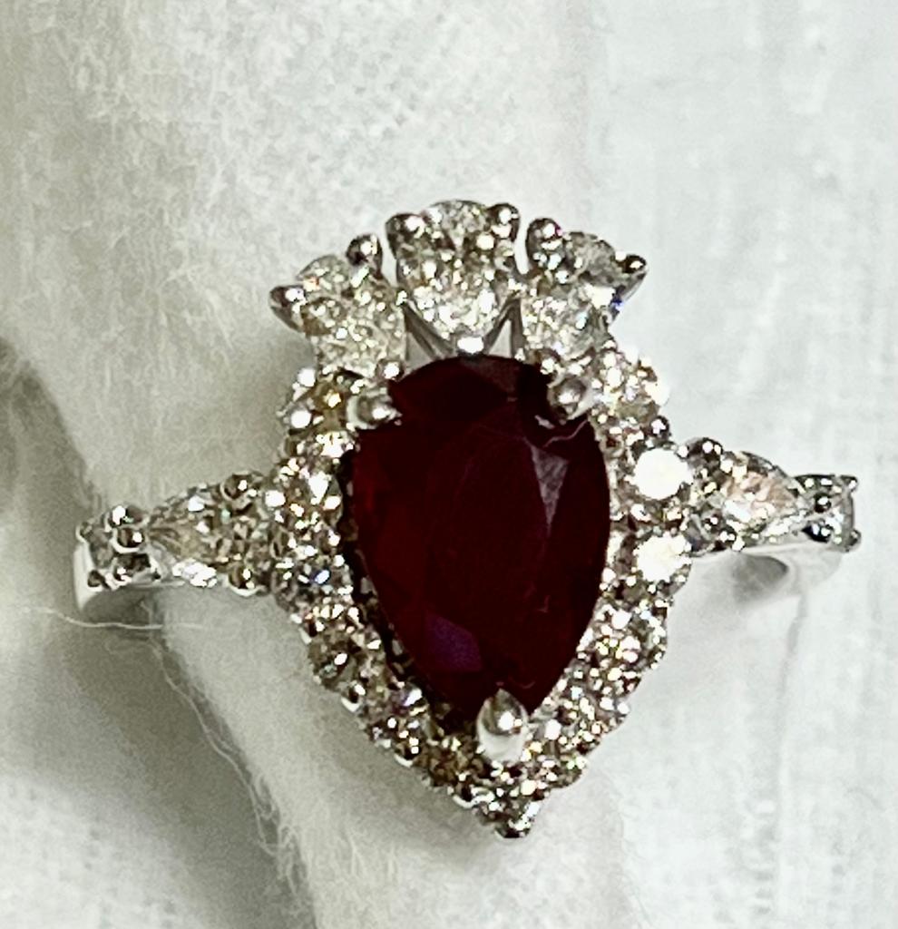 18K White Gold Diamond And Ruby Ring - Gawee Jewelers