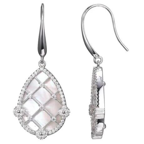 Elegant silver earrings with teardrop-shaped mother-of-pearl inlays.