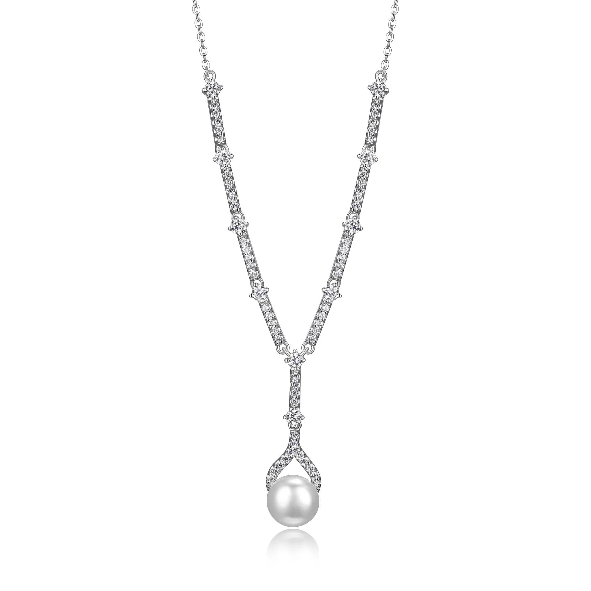 Elegant silver necklace with a pearl pendant.